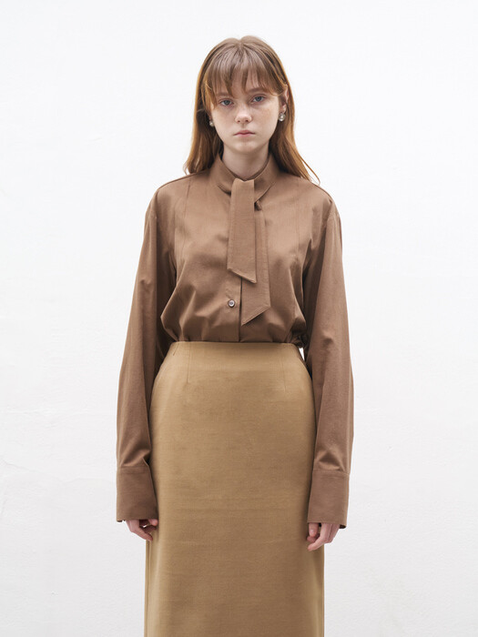  21 Fall_Brown Tie Blouse