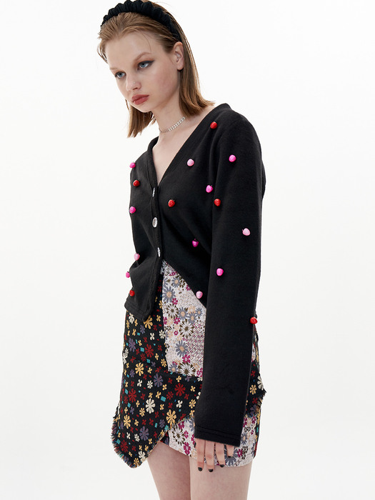 Finger Hole Strawberry Cardigan [Black]