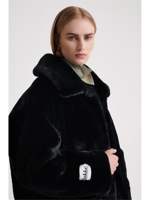 TRACI BOXY FAUX FUR COAT BLACK