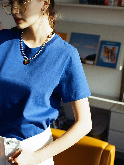 A3403 Signature silket T-shirt_Blue sapphire