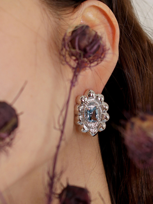 Rococo earrings no.1