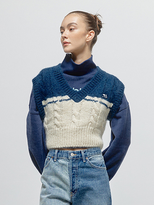 RB Cable Knit Vest Navy