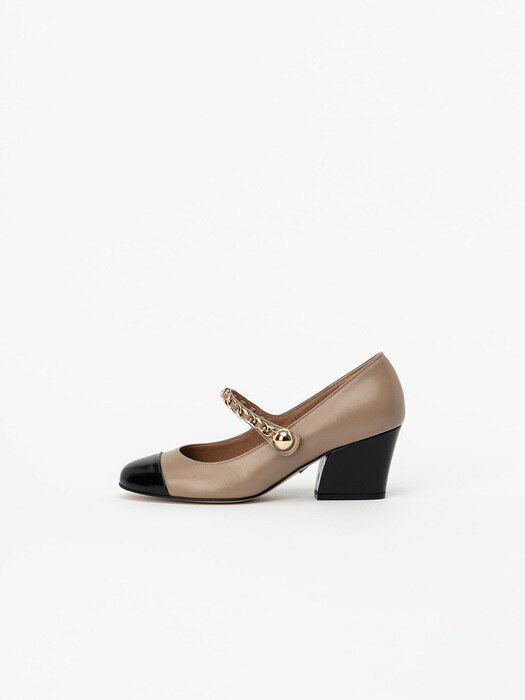 Aria Chained Maryjane Pumps in Textured Beige with Textured Black