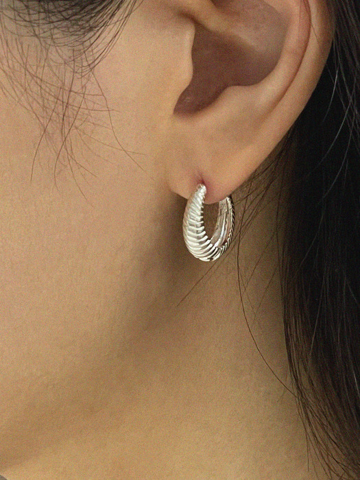 silver925 above earring