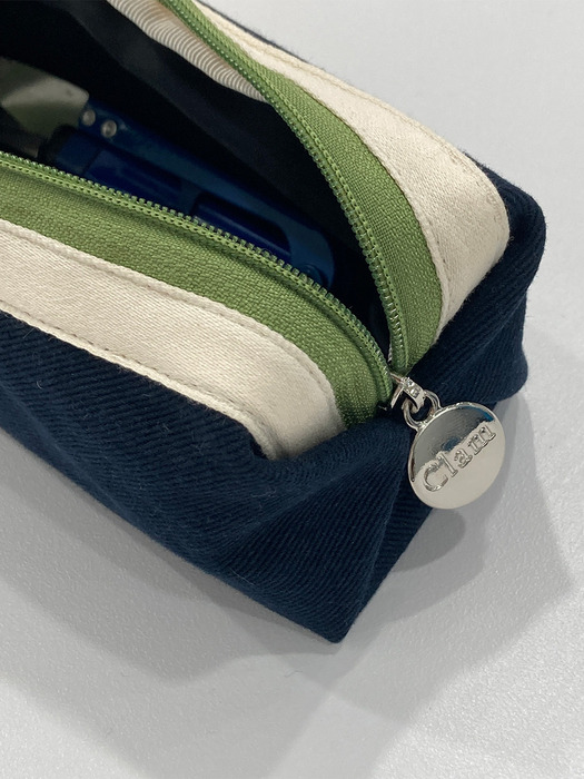 Clam round pencilcase _ Navy and green