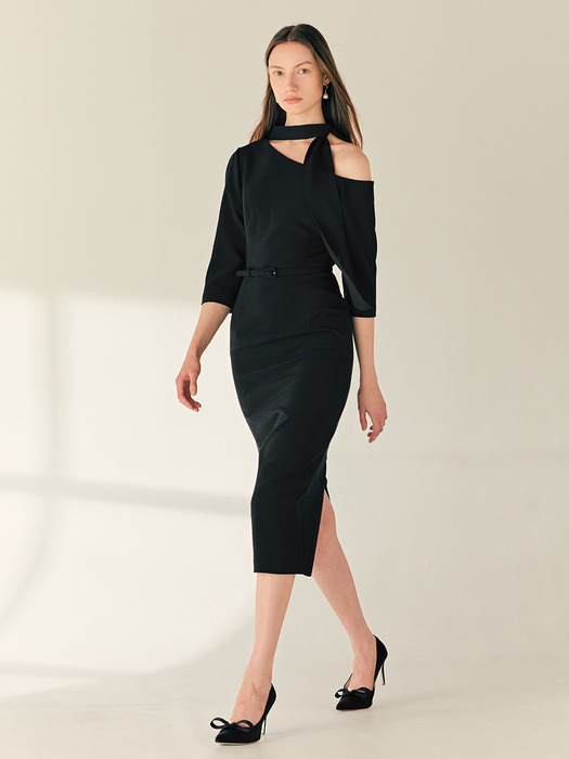 MARIAH One shoulder H-line long dress (Black)