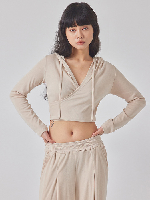 SOFT OVERLAPPED CROP HOODIE_T416TP116(BE)
