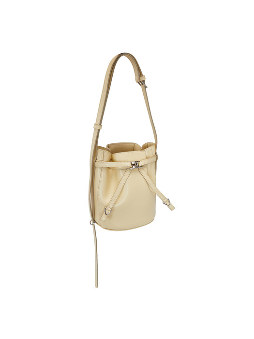 [고민시 PICK] Perfec Fortune Basket Shoulder Piccolo (퍼펙 포춘 바스켓 숄더 피콜로) Milky Yellow