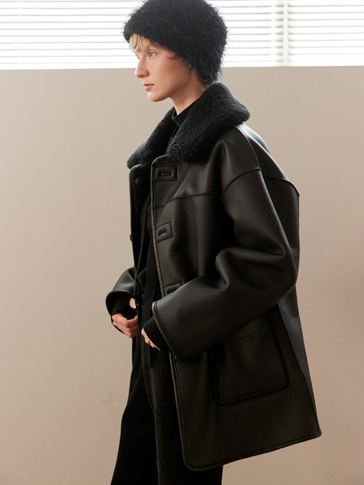 REVERSIBLE SHEARLING HALF COAT_BLACK