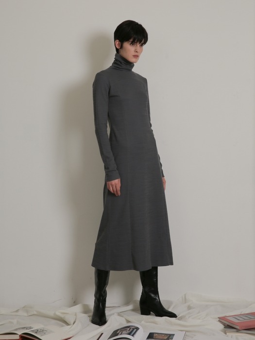 TUTTLE NECK LONG ONE-PIECE_COOL GREY