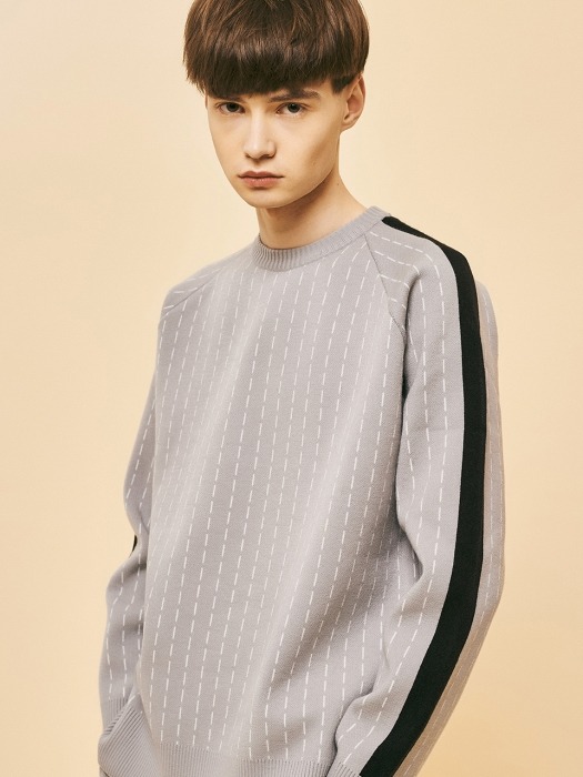 Pin Stripe Sweater_GREY