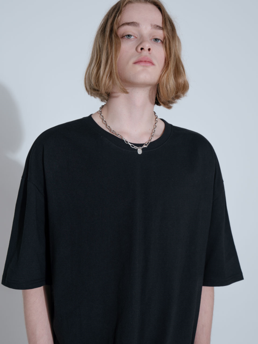 OVERFIT SOLID LOGO HALF T-SHIRT_BLACK