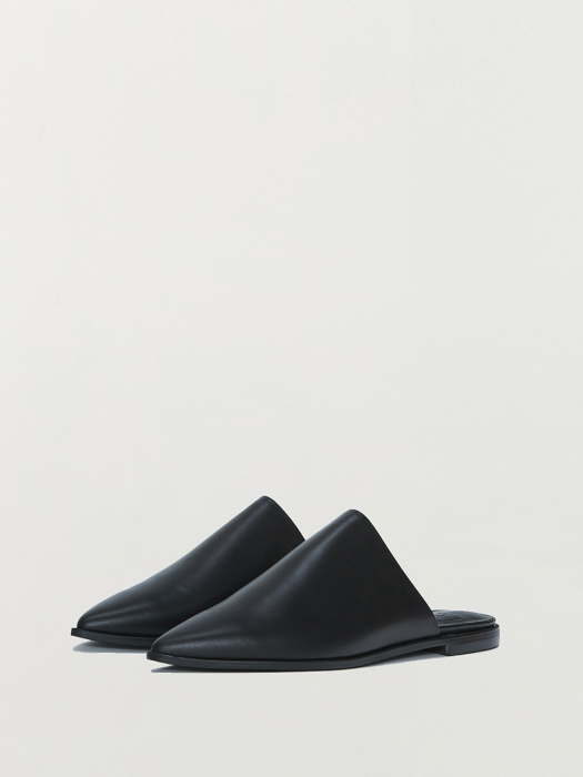 QUENTON Leather Slippers - Black