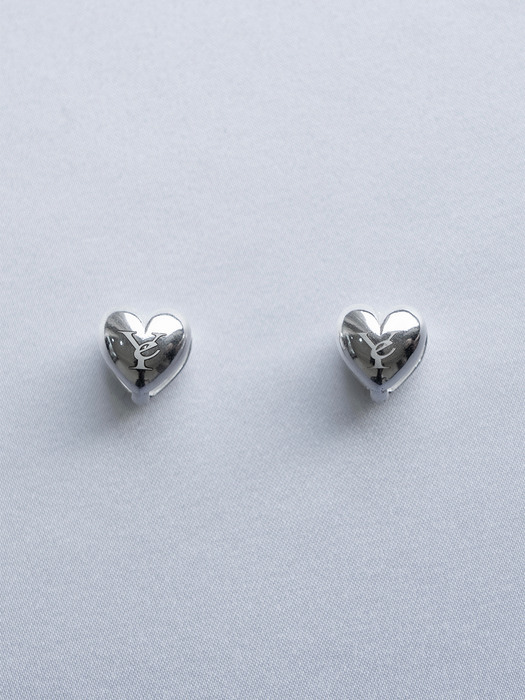 Signature silver heart earring