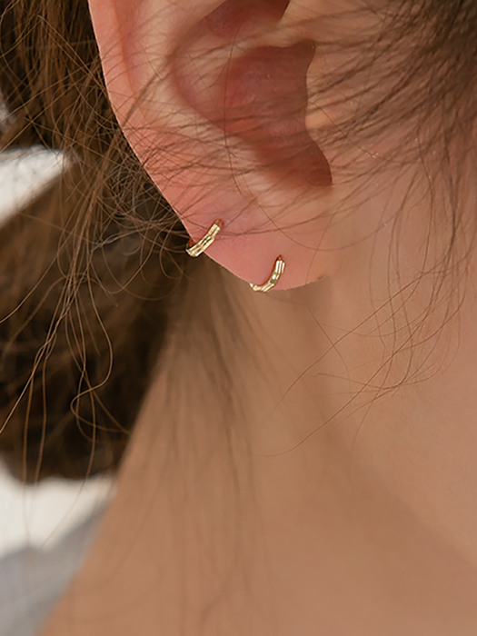 14K Gold Cutting Mini Onetouch Earring (14k골드)