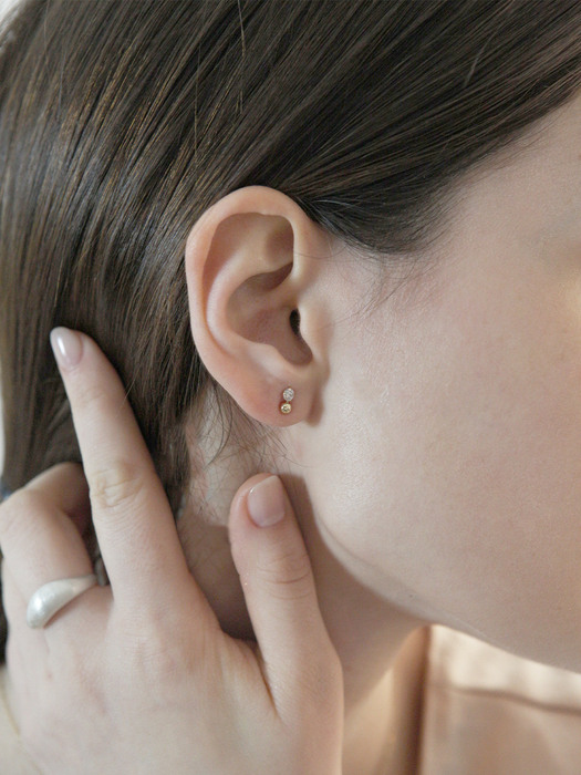 [순금58.8%]TKG_005 Feminine Ball Cubic Piercing 14k 골드 귀걸이