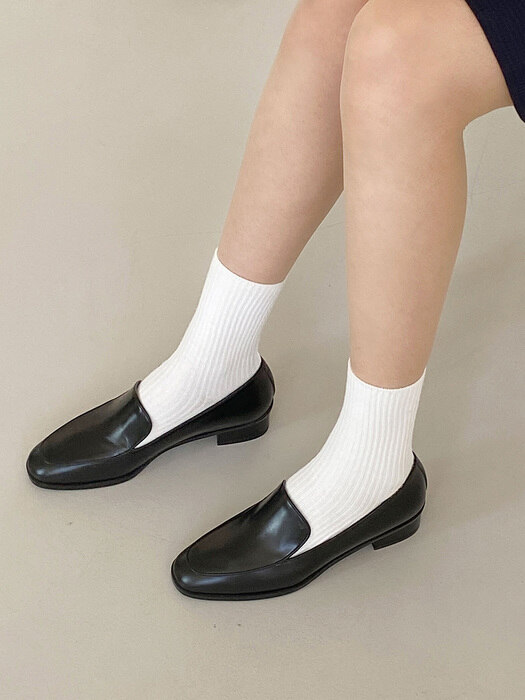 [리퍼브][245]mc 021 block heel loafer (black)