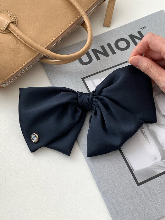 Cameo Big Ruffle Ribbon Hair Barrette [Navy] 빅 러플 리본 헤어핀