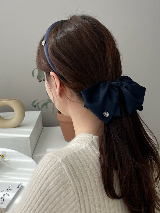 Cameo Big Ruffle Ribbon Hair Barrette [Navy] 빅 러플 리본 헤어핀