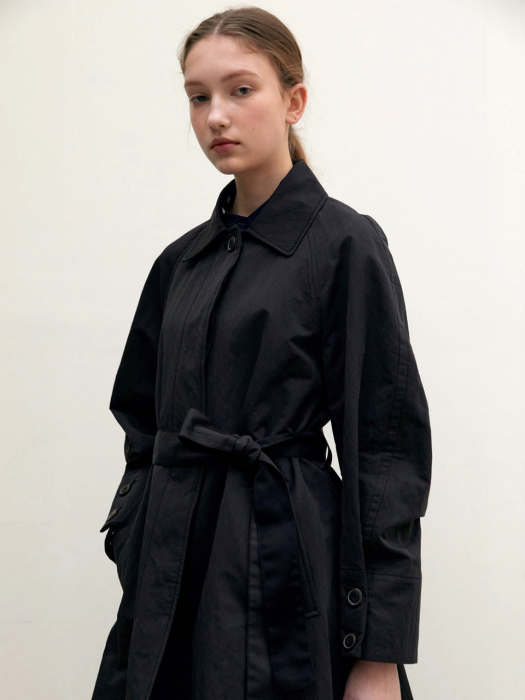 circle dressing coat-black