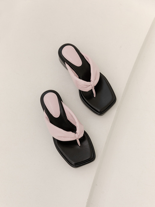 Padded flip-flops - lavender pink