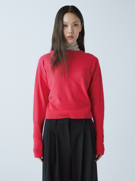 RED WOOL BACK KEYHOLE KNIT TOP