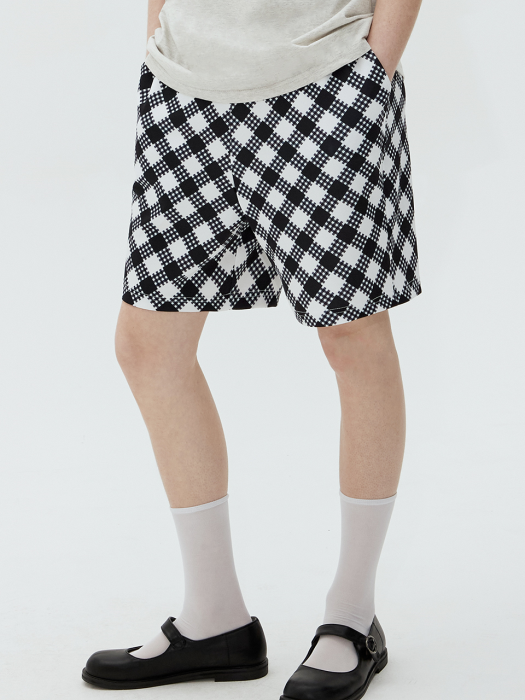 [리퍼브]DIAMOND BANDING SHORTS (BLACK)