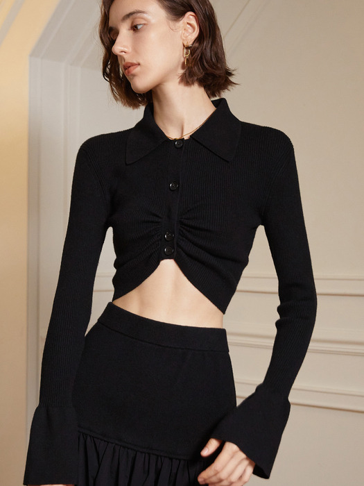 YY_Open-waisted black knit top
