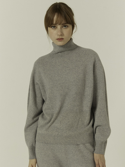 Cashmere-Blend Whole Garment Turtleneck Sweater