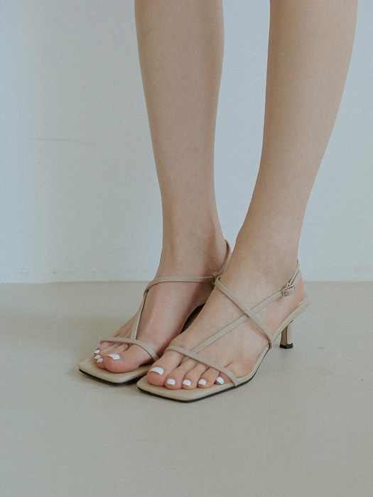 flo9936 cross strap sandal _ 3colors