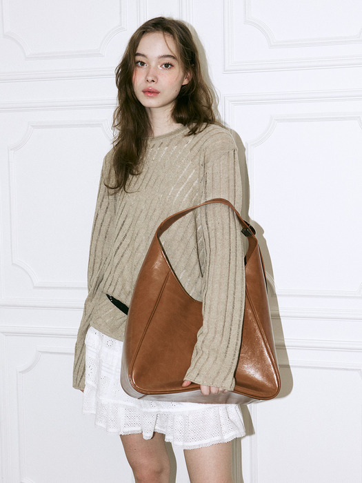 [알로하 PICK]Plaque Hobo Bag Camel 플라크 호보백 카멜