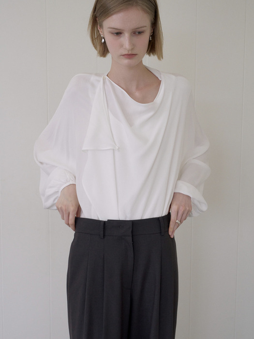 DRAPE WRAP BLOUSE_IVORY