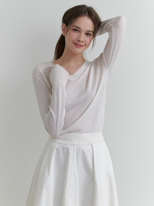 Fond v-neck knit (ivory)