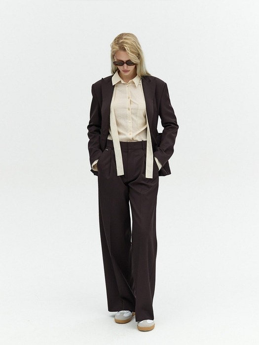 [단독] WIDE-LEG WOOL TUCK PANTS_WINE