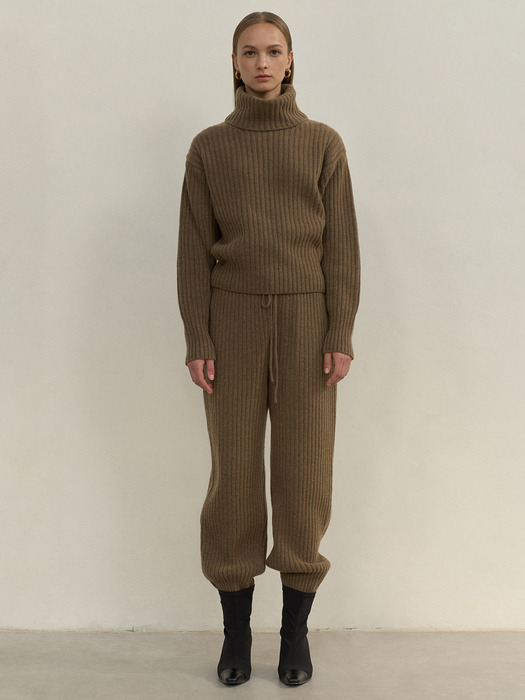 RONNY TURTLE-NECK KNIT