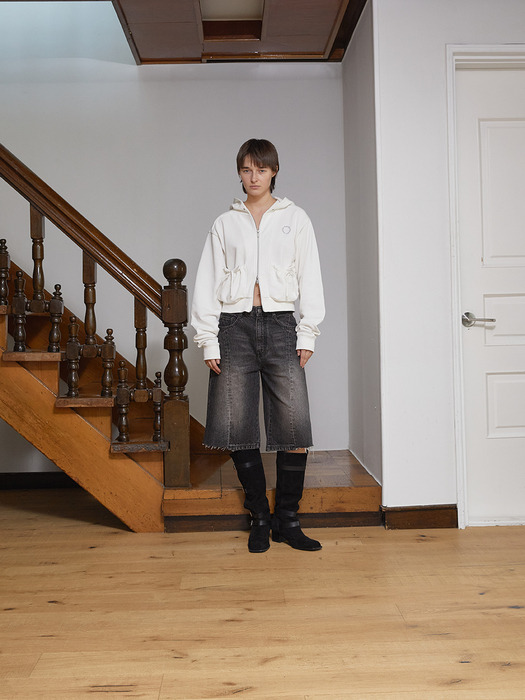 HEM POINT BERMUDA DENIM PANTS FOR WOMEN IN CHARCOAL - Image 2