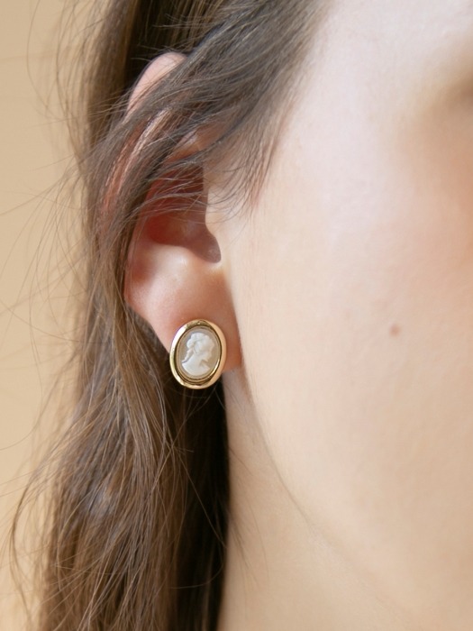 oval cameo earrings (3colors)