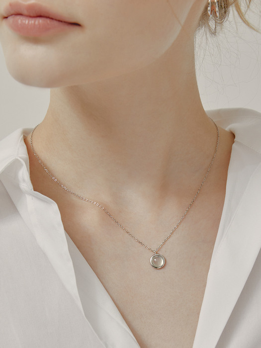 MOONSTONE NECKLACE
