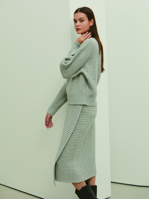 [옵션이상,재등록][SET] LIGHT GREY ROUNDNECK WOOL KNIT&SKIRT