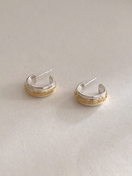 Mild Twig Earrings (S)