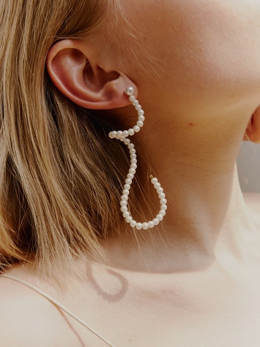Pearl Wave Unbal Earrings