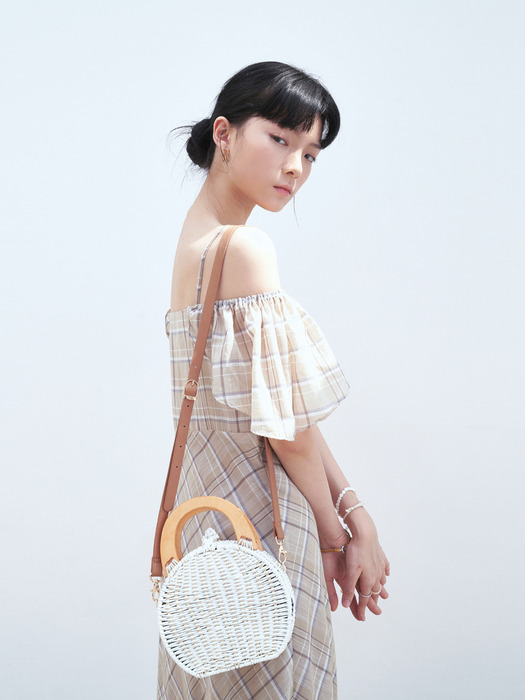 CHECK OFF-SHOULDER LONG DRESS_BEIGE