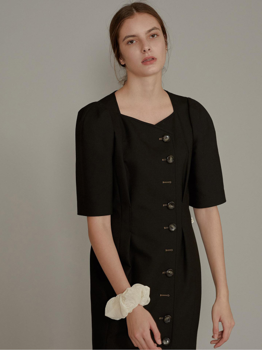 Side-buttoned Midi Dress [BLACK] JYDR0D910BK