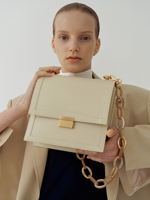 Brick square bag (Ivory)