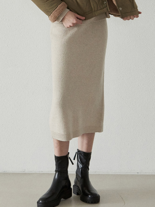 [By Joorti] J584 lambswool skirt (ivory)