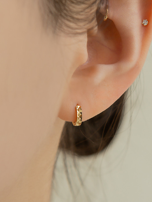14K Gold Twinkle Cutting Onetouch Earrings (14k골드) s09