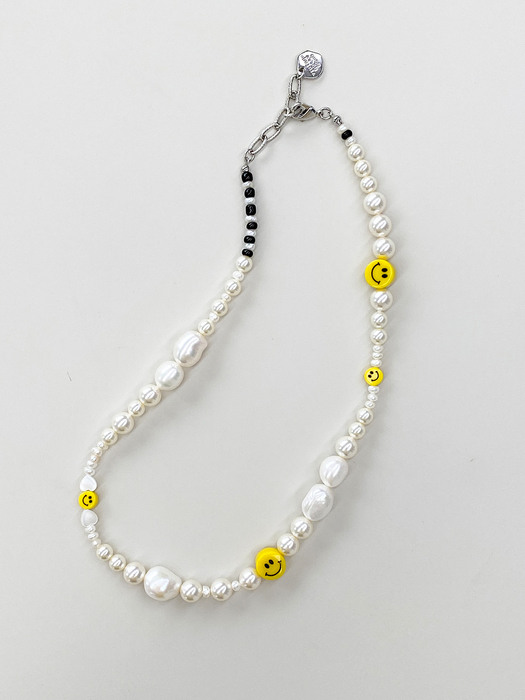 [단독]Big Smile Pearl Necklace