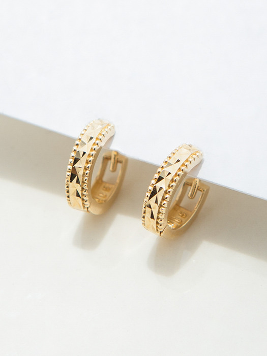 14K Gold Twinkle Cutting Dot Line Onetouch Earrings (14k골드) s19