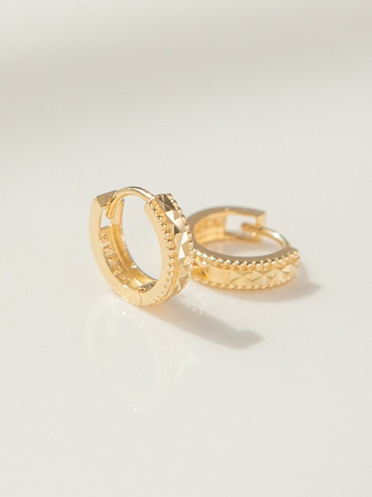 14K Gold Twinkle Cutting Dot Line Onetouch Earrings (14k골드) s19