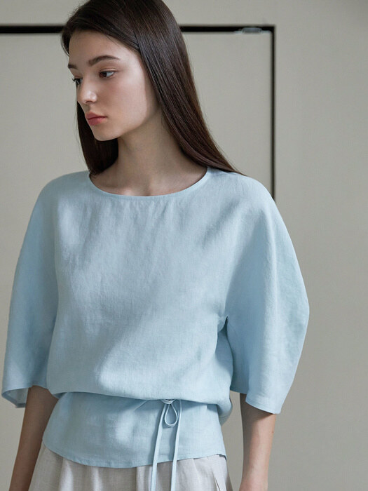 Linen line blouse (sora)